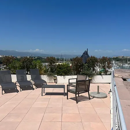 Mistral - 3 Chambres, Piscine, Rooftop, Climatisation Et Parking Daire